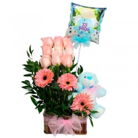 Cesta de Flores Nacimientos 9 Rosas Niño