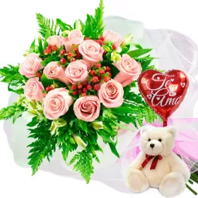 RAMO CON 12 ROSAS ROSADAS + GLOBO Y PELUCHE