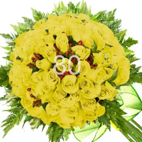 RAMO CON 80 ROSAS AMARILLAS