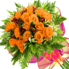 RAMO CON 22 ROSAS DAMASCO