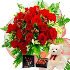 RAMO CON 24 ROSAS ROJAS MAS PELUCHE Y CHOLCOLATE VARSOVIENNE