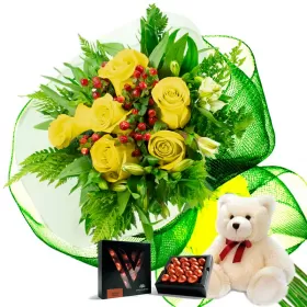 RAMO CON 6 ROSAS AMARILLAS MAS PELUCHE Y CHOLCOLATE VARSOVIENNE